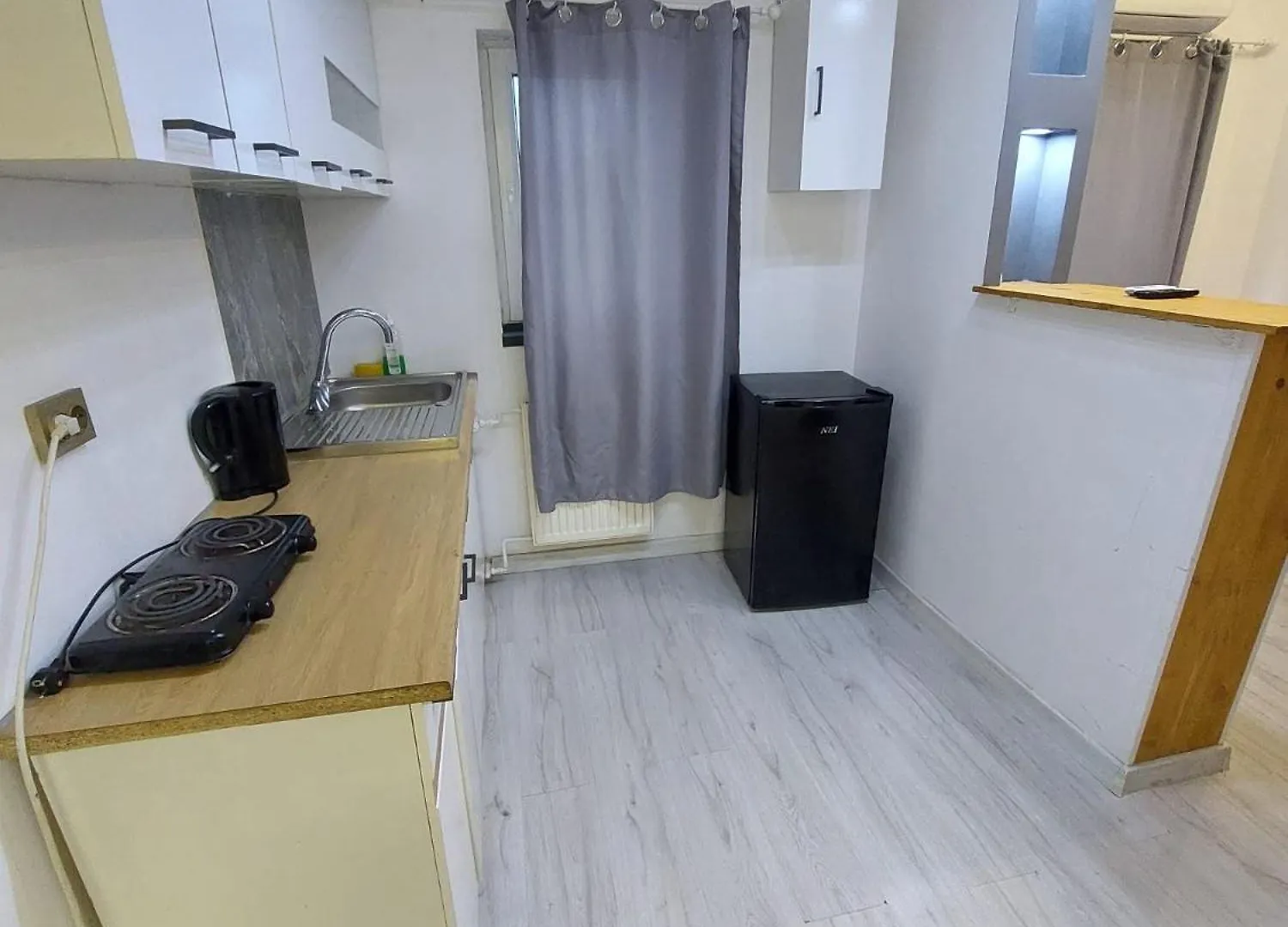 Studio Amzei Square Romana Bucharest 0*,